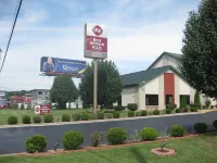 Best Western Plus Springfield Airport Inn