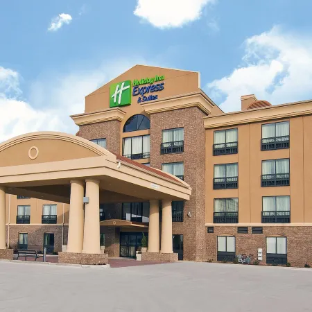 Holiday Inn Express & Suites JACKSON/PEARL INTL AIRPORT by IHG