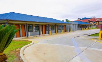 Texan Inn - Housity