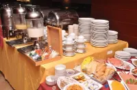The Metropolitan Hotel Calabar - breakfast