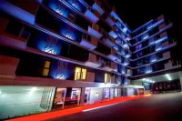 Rest Apartments Hotel a 