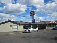 Camelot Court Motel