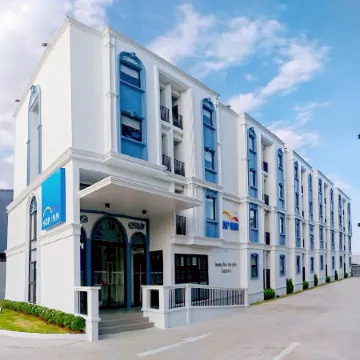 Hop Inn Phuket Old Town Отели рядом с достопримечательностью «Холм Ранг Хилл»