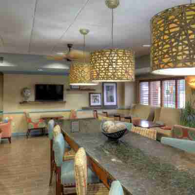 Hampton Inn St. Simons Island Dining/Meeting Rooms