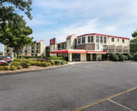 Econo Lodge Inn & Suites Rehoboth Beach Hotels in 