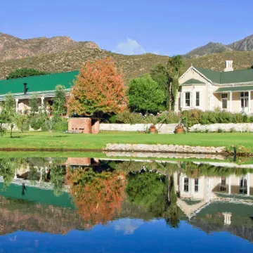 Montagu Vines Guesthouse Hotels near IBIS Gallery