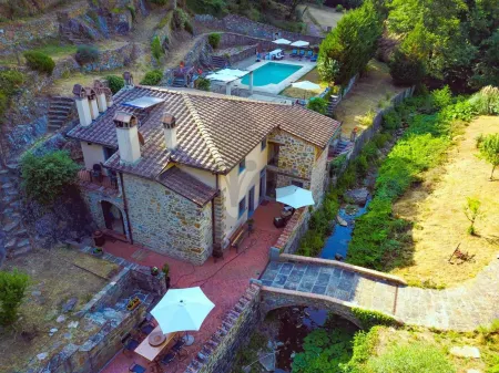 Villa Gabriella Chianti Toscana Отели рядом с достопримечательностью «Montecalvi Winery»
