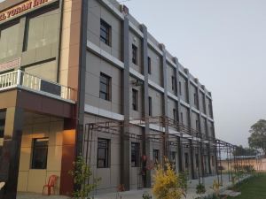 Hotel Yoran Inn & Restaurant by WB Inn