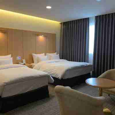 진주동방호텔 Rooms