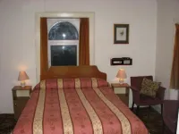 Lancaster Hotel - 2-Star