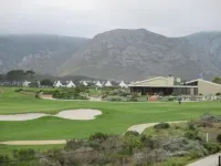 Mulligans Guest Lodge - Parking