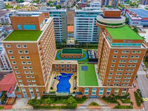 Hotel Dann Carlton Barranquilla y Centro de Convenciones