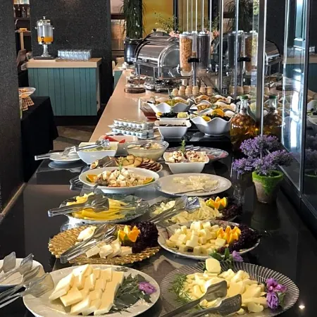 Heybeli Hotel