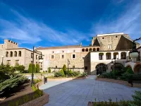 Parador de Plasencia فنادق في كاسيريس