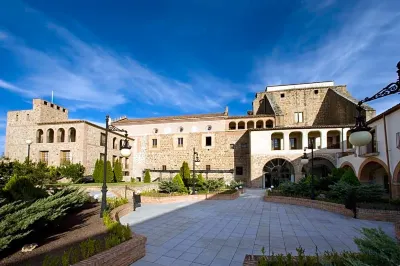 Parador de Plasencia Các khách sạn ở 