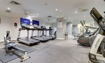 Sensational 1 Bedroom Condo at Ballston Place with Gym