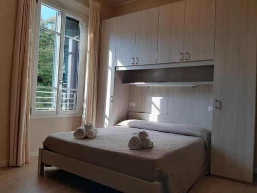 lungomare portoturistico - Housity