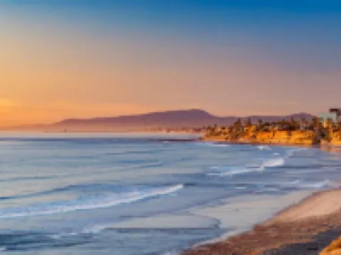 ホリデイ イン エクスプレス ホテル & スイーツ カールスバッド ビーチ by IHG カールスバッドのホテル