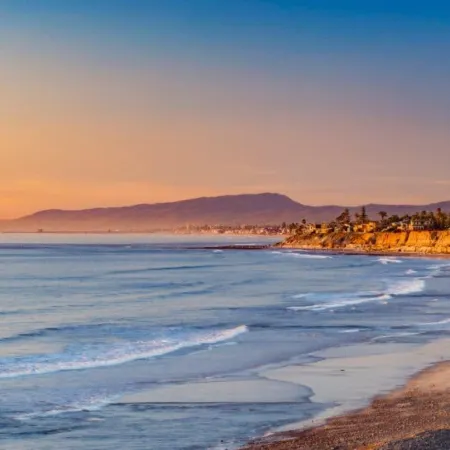 Holiday Inn Express & Suites CARLSBAD BEACH by IHG