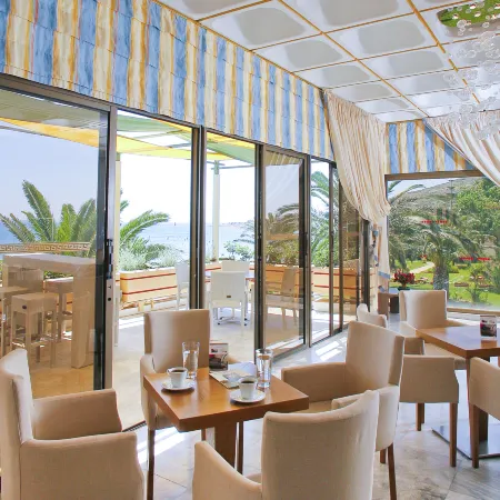 Golden Sand Hotel