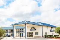 Days Inn by Wyndham Valdosta I-75 Hotels in Valdosta