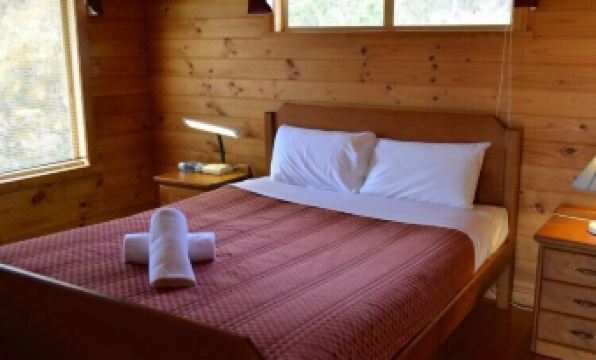 Coles Bay House - Housity