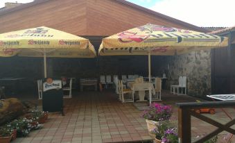 Penzion a Restaurace Na Jízdárně