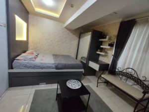 Studio Room 24 Apartment the Jarrdin Cihampelas by Titha