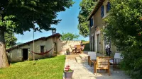 Auberge Casa Sana Hotels in Pillac