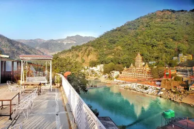 Hotel Ishan - A Ganges Riverside Retreat by Salvus