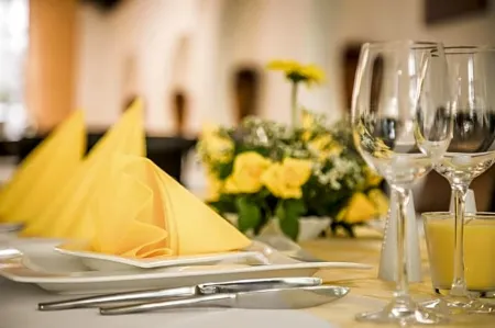 Hotel am Rathaus Отели рядом с достопримечательностью «Eissporthalle Iserlohn»