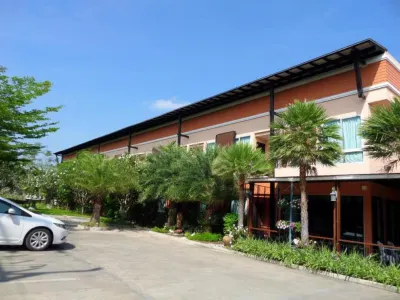 City Park Hotel Hotels near Wat Tha Sampao Tai
