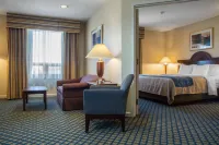 Comfort Inn & Suites Hotels in Woodstock