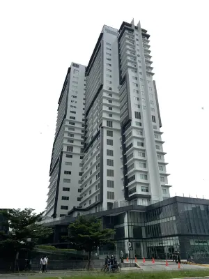 The Residences at Bcct Hotel in zona TUP Faculty of Civil Engineering and Allied Majors