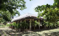 Hotel Grand Papua Kaimana Hotels in Kroy
