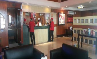 Hotel Sogo Aurora Cubao