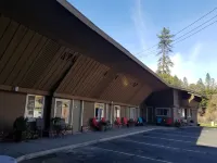 Bigfoot Motel