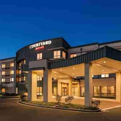 Courtyard Burlington Mt. Holly/Westampton Hotel Exterior