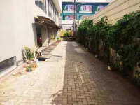 Hotel Shree Annapurana, Kolhapur Panhala Road Hotel di Madale