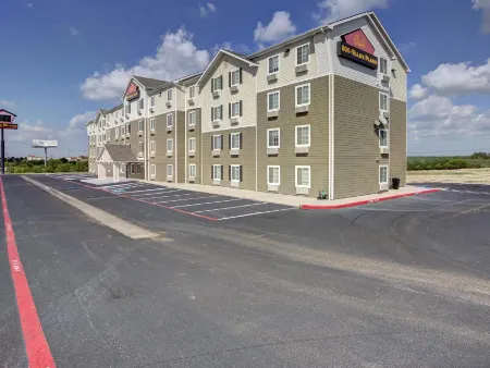 Extended Stay America Select Suites - Laredo