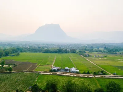 Khampunna Hotels in Chiang Dao District