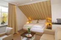 Fuchsbau Romantik Hotel & Spa Restaurant & Fox Bar