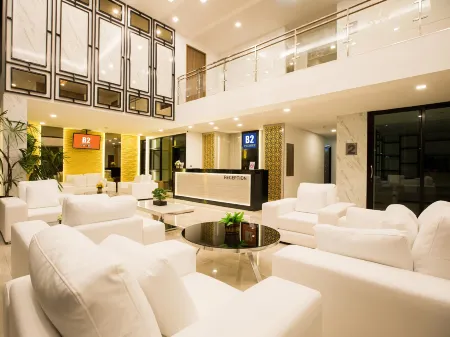 B2 Phitsanulok Premier Hotel Отели рядом с достопримечательностью «Wat Phra Si Rattana Mahathat»