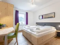 Fur Bis zu 2 Personen Mit Sprudelwanne Hotels in Eisenerz