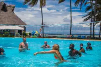 Reef Hotel Mombasa - Beach