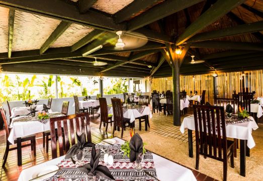 탐부아 샌즈 비치 리조트 외관