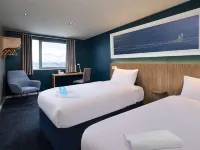 Travelodge Birmingham Central Moor Street Hotels near Eastside