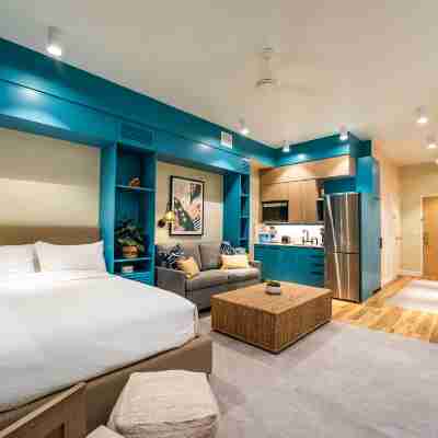 Embassy Suites by Hilton Orlando Sunset Walk Rooms