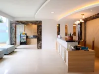 Ratu Duo Hotel Solok Sipin 호텔