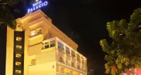 Hotel Palacio Hotels near Light and Sound